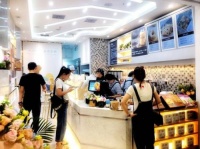 用一块屏看见吐司的魅力——爸爸糖店内画屏体验