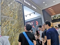 蒙娜丽莎3.6m岩板登场,下一场定制家居材料革命