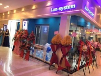 沪南红星美凯龙最大门窗展厅:英国Lan-system(蓝斯)