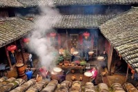 欧斯宝“暖房吉日”致敬时代经典,寻找即将消逝的人情味!