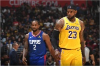 NBA新赛季起航,三星QLED 8K电视与球迷共组最强双核阵容
