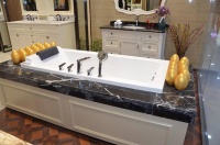 卫浴间这样设计，横竖都很美~