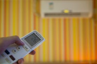 为啥国人并不喜欢用空调来制热?卖空调的回答一针见血!