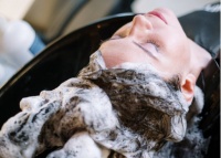 发廊省钱秘籍！选奥特朗发廊热水器，电费省1/3