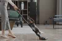 宠物闯祸不再怕莱克立式无线吸尘器 轻便多功能让清洁更全面