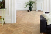 地板“吱吱”响 原因在这