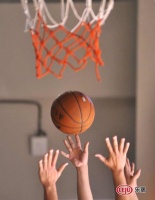 三雄极光这股体育劲 设计师都点赞！