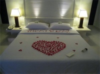 蜜月去哪旅游好 这些地方任你选