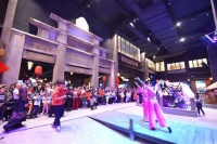 所有走过年轻的人，都值得被崇敬以待！