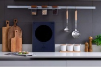 不挑锅黑科技颠覆行业想象，美的混合动力烹饪炉新品上市