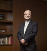 首席丨预见2021系列访谈10: 靓家居董事长曾育周