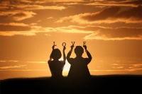 刚开始谈恋爱怎么相处 刚开始恋爱要注意什么问题