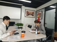 旭智泓添，枫叶暖暖，积极践行企业社会责任，公益路上永不停歇