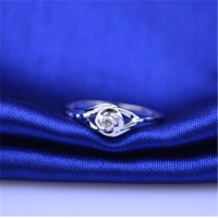 钻戒怎么区分品质 钻戒类型有哪几种