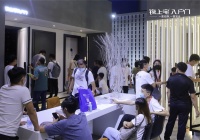 建博会|锦上宅入户门:首次亮相,就是追捧的焦点