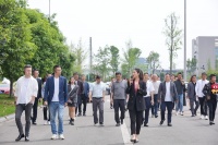 大定制 智未来|品质门窗走访团走进掌上明珠工厂