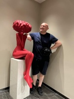 巴博罗地板：既是艺术家，更是手艺人。