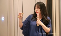 申薇 | 敢于揭短,内容含“唐”量很高