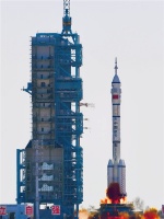 金帝集成灶祝贺神舟十七号载人航天飞船发射成功!