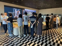 房地产又回来了:国庆假期售楼处挤成5A景区、中介顾不上吃饭、购房者极速下单