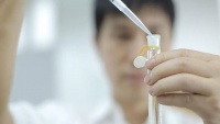 告别清新剂掩盖!气净媒主动分解甲醛,重塑室内空气安全