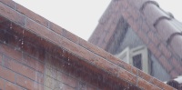 台风天,外墙漏水渗水频“破防”?
