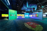 IFA2025海信“大”展宏图！巨幕天团杀疯，老外围着打卡：中国显示太狠