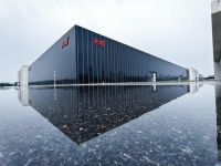 实力铸就荣耀,天格中国高端实木地板揽获2025年度多项行业大奖